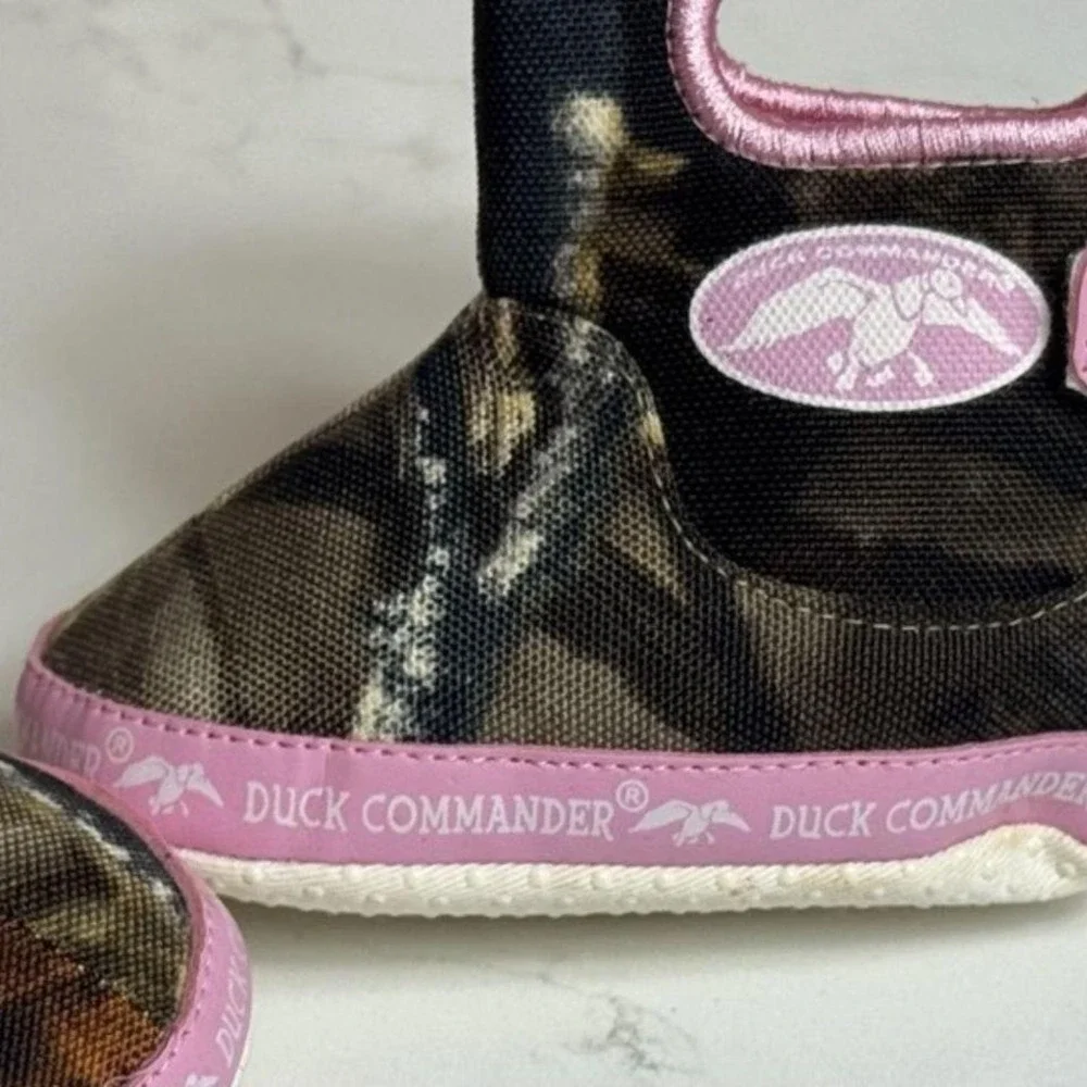 Duck Commander Girls Camo w/Pink Boots‎ Shoes Sz 2 Duck Dynasty Infant
